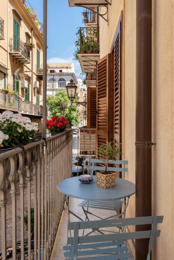 Le Porte Del Kassaro Palermo Exterior photo